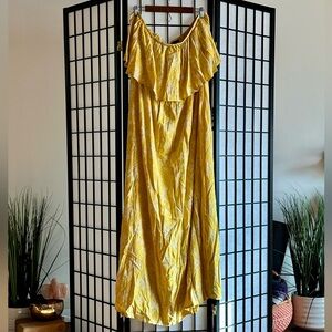 Colleen Lopez Strapless Ruffle Maxi Dress – Golden Yellow Bandana Print - 3X